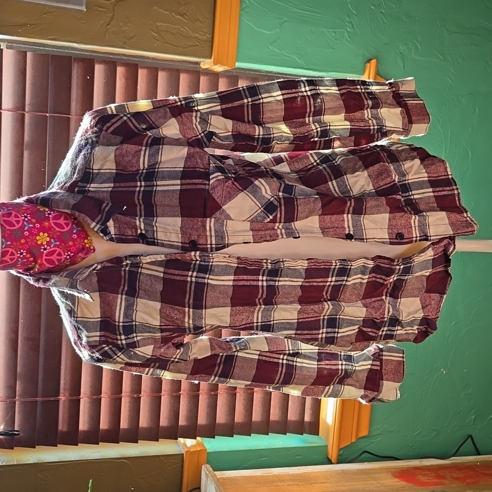 TOSKA shirt